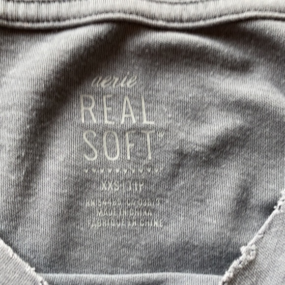 Aerie Distressed Tee - Picture 8 of 9